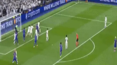 霍伊伦助丹麦1-0胜葡萄牙，C罗现场观战SIU欢庆欧国联战果